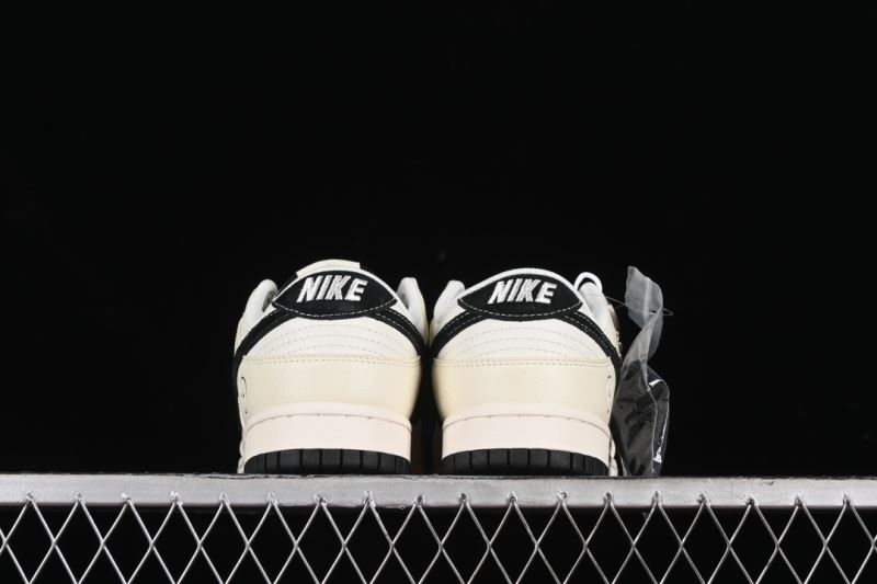 Nike Dunk Shoes